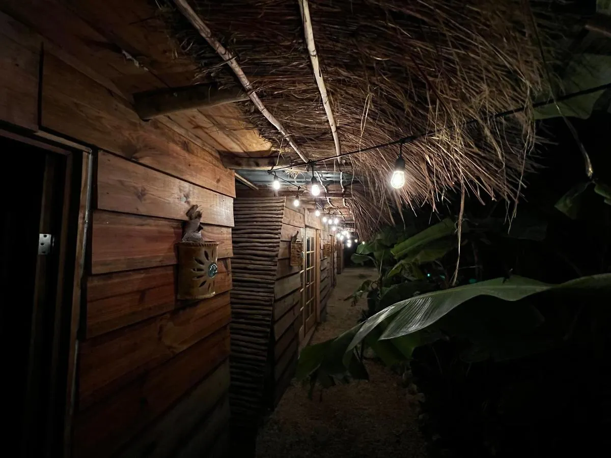 Luhme Tulum Hostel - Free Bike & Free Cenote Access Hotel